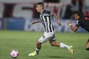 Atlético-MG critica falta de critério de arbitragem e prepara reclamação na CBF