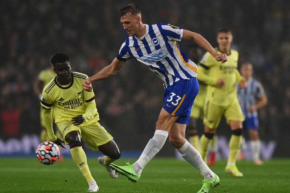 INGLÊS: Arsenal joga mal, para na surpresa Brighton e vê reação interrompida