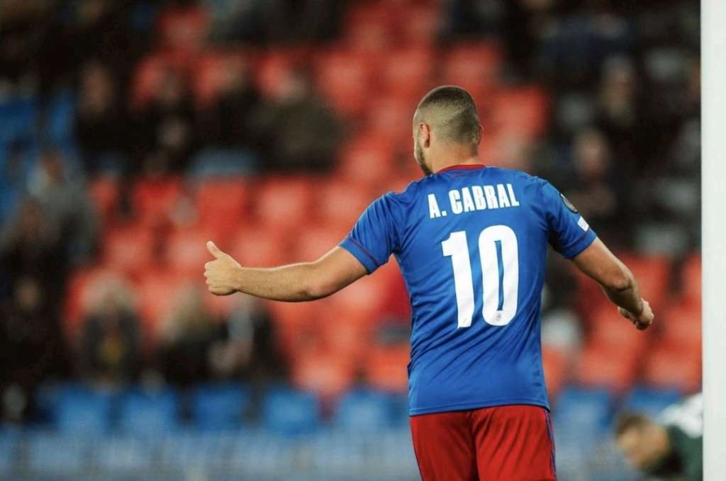 Eliminatórias: Tite chama ex-Palmeiras para substituir Matheus Cunha