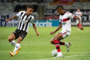 Pelo título, Flamengo oferece dinheiro à rivais para complicar a vida do Atlético-MG