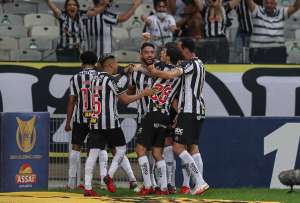 Atlético-MG 3 x 1 Santos - De virada, líder Galo afunda o Peixe no Brasileirão!