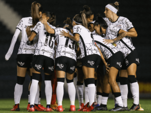PAULISTA FEMININO: Corinthians goleia e Ferroviária vence jogando fora de casa