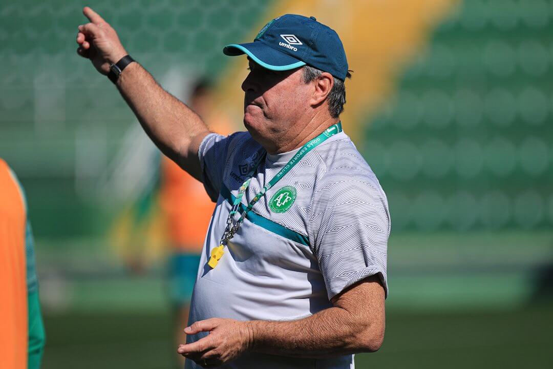 Chapecoense terá reforços de Pintado e três jogadores para tentar surpreender o líder Atlético-MG