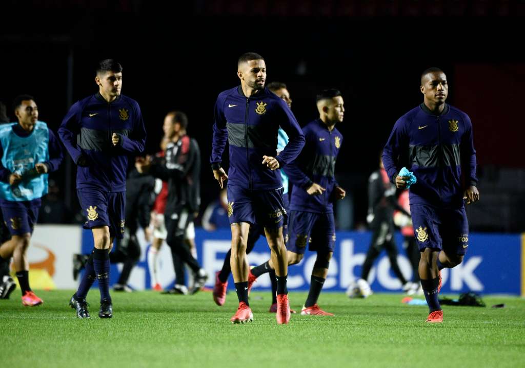 Corintianos apontam início ‘desligado’ como causador da derrota para o São Paulo