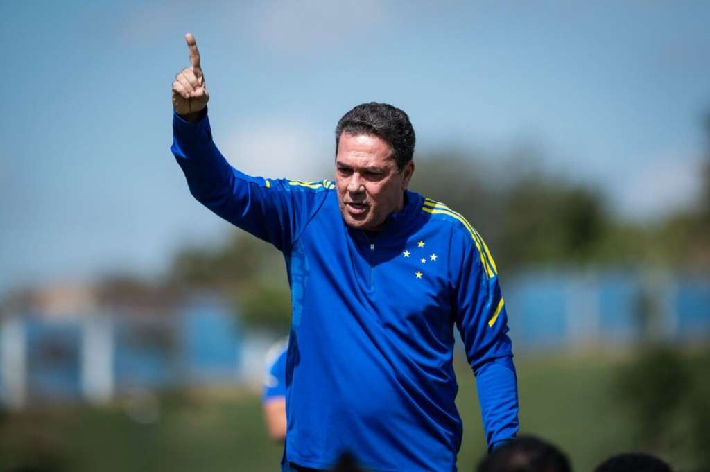 Luxemburgo muda de ideia sobre o Cruzeiro 2022: “Eu não tenho porquê ir para outro lugar”
