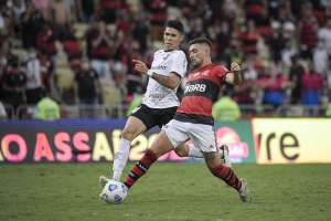 Brasileirão tem volta de torcida a estádios após 22 meses, mas presença é tímida