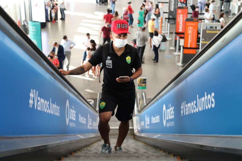 Com desfalque, retornos e dúvidas, Cuiabá viaja para enfrentar o Grêmio de olho na reabilitação