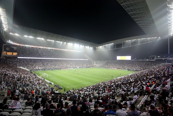 No duelo que irá marcar o retorno da torcida, Corinthians busca ampliar série invicta