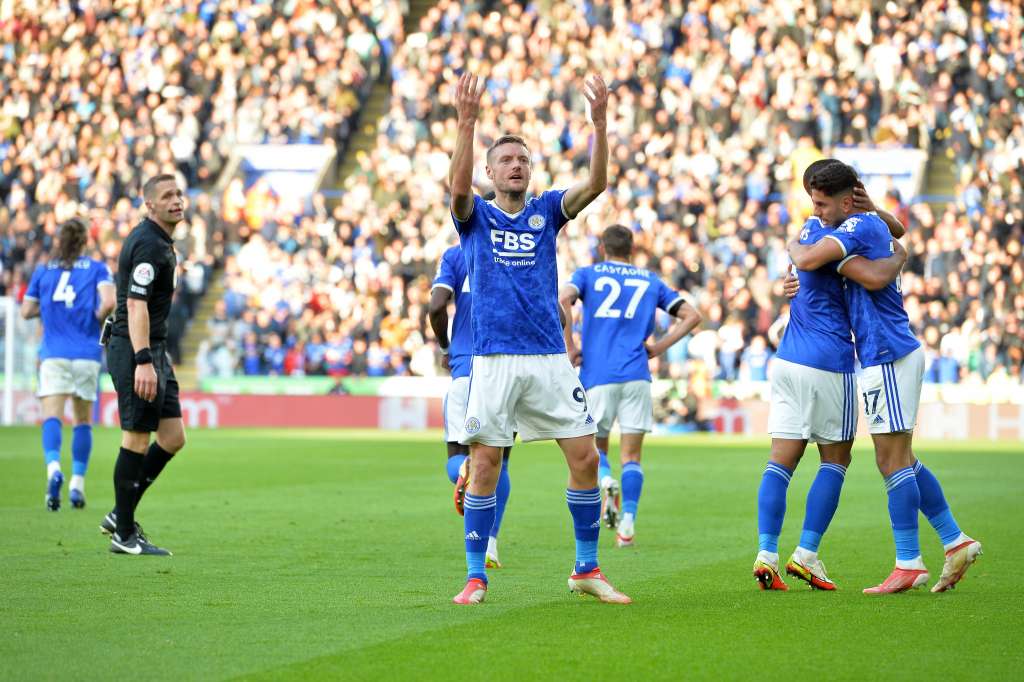 INGLÊS: United perde para o Leicester e vê City se distanciar com vitória sobre o Burnley