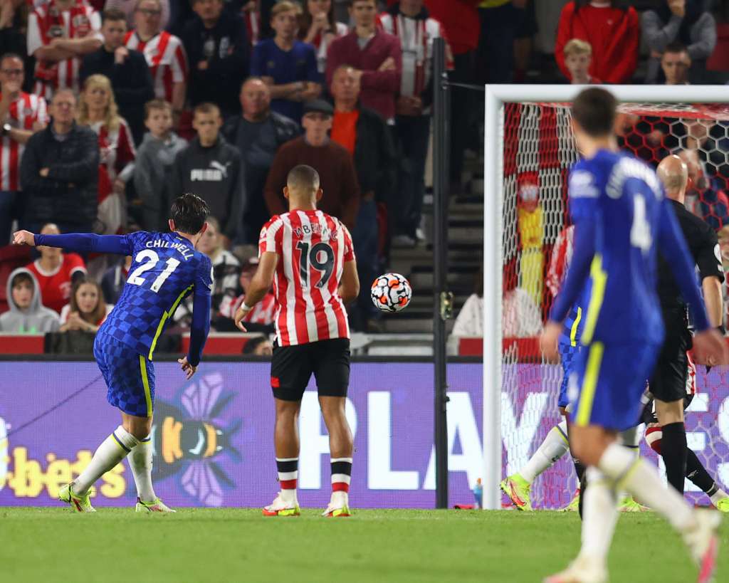 Liga dos Campeões tem Cristiano Ronaldo, Koeman e o campeão Chelsea sob pressão