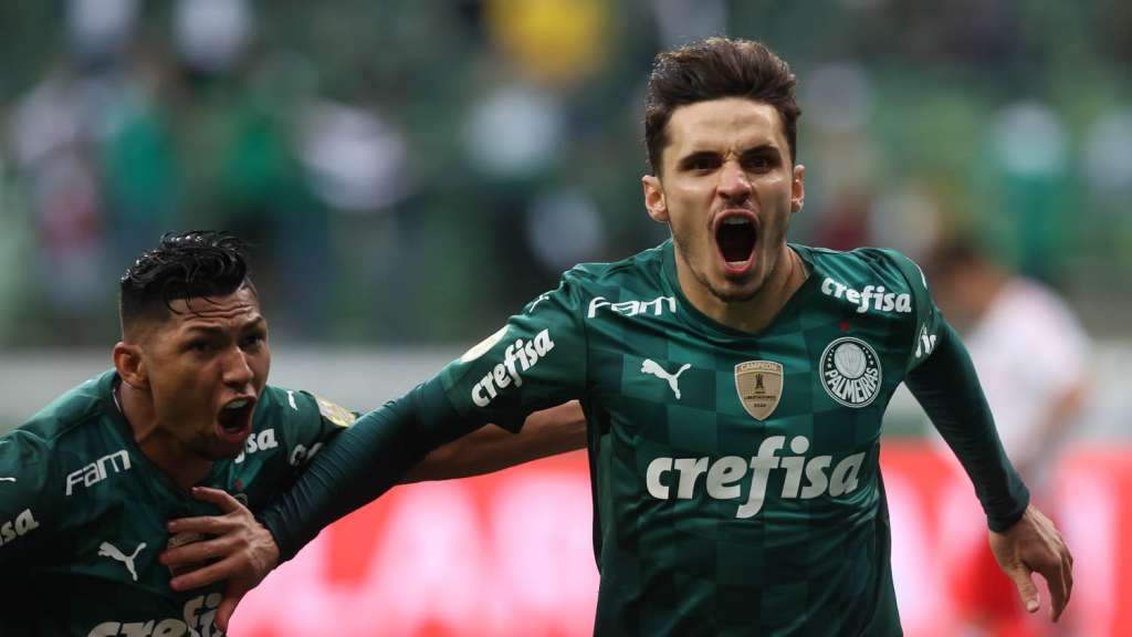 Palmeiras tem superávit de R$ 76 mi após avanço na Libertadores e venda de Viña