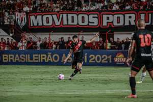 Atlético-GO 2 x 1 Atlético-MG - Galo leva virada do Dragão e perde invencibilidade de 18 jogos
