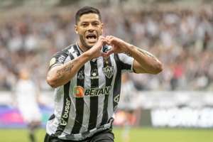 Hulk comemora artilharia isolada do Brasileirão e pede Atlético-MG de 'pés no chão' na busca pelo título