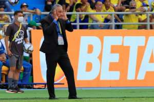 Tite celebra entrada de jovens na seleção e elogia partida contra a Colômbia