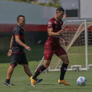 De olho na terceira vitória seguida no Brasileirão, Atlético-GO deve ter apenas uma mudança para encarar o Sport