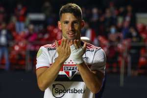 São Paulo 1 x 0 Corinthians - Tricolor vence clássico majestoso e acaba com série de empate no Brasileirão