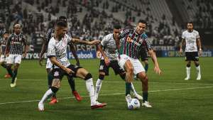 Corinthians 1 x 0 Fluminense - Timão segura o Flu, vence e acirra briga pelo G-4
