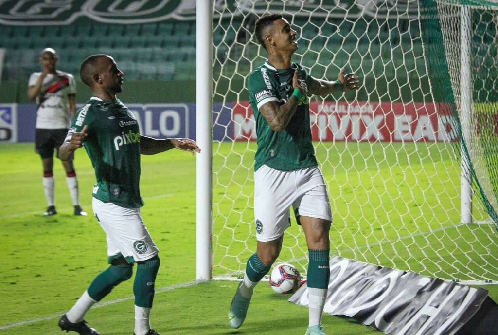 SÉRIE B: Goiás defende posição no G4 contra investidas de CRB, CSA e Guarani