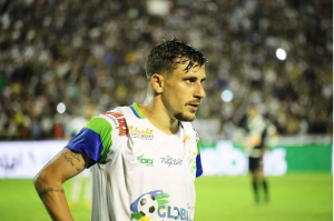 Série D: Altos contrata lateral que estava emprestado ao clube e fez parte da campanha do acesso