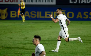 Red Bull Bragantino 2 x 2 Corinthians - Timão sai perdendo por dois, mas busca empate