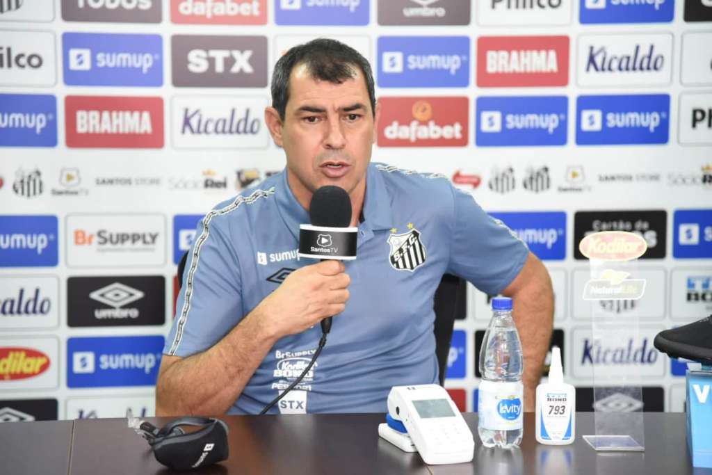 Com Carille ameaçado, Santos inicia série de 11 decisões contra a inédita queda