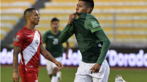 ELIMINATÓRIAS: Com gol no fim e um jogador a menos, Bolívia se reabilita e derrota Peru em casa