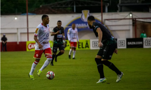 Série C: Técnico da Tombense reclama de expulsão após o apito final: 'Quais são os critérios?'