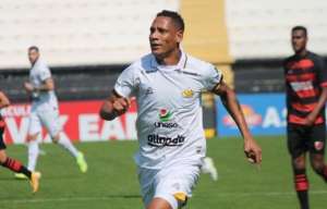 Série C: Em reta final, Criciúma anuncia desligamento do atacante Marcão