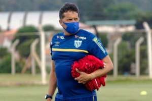 Operário x Avaí - Leão da Ilha pode ampliar vantagem no G4 e entrar na briga pelo título