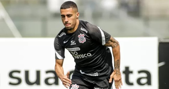 Volante do Corinthians será julgado pelo STJD na terça-feira e pode pegar seis jogos de suspensão