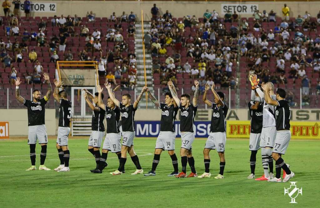 Após terceira vitória seguida do Vasco, Gabriel Pec crava: “A gente vai subir”