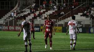 Vila Nova 0 x 0 CRB - Com um a mais, Tigre desperdiça chances e só empata