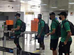 Série B: Sampaio Corrêa desembarca em Curitiba em busca da vitória