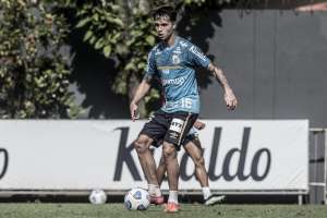 Elogiado por Renato, ex-Ponte Preta garante a permanência do Santos na Série A