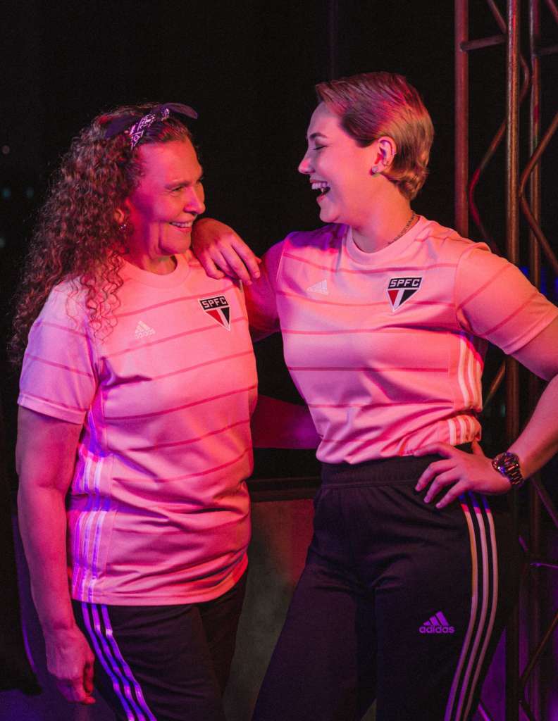 São Paulo, Flamengo e Internacional ganham camisas inspiradas no ‘Outubro Rosa’