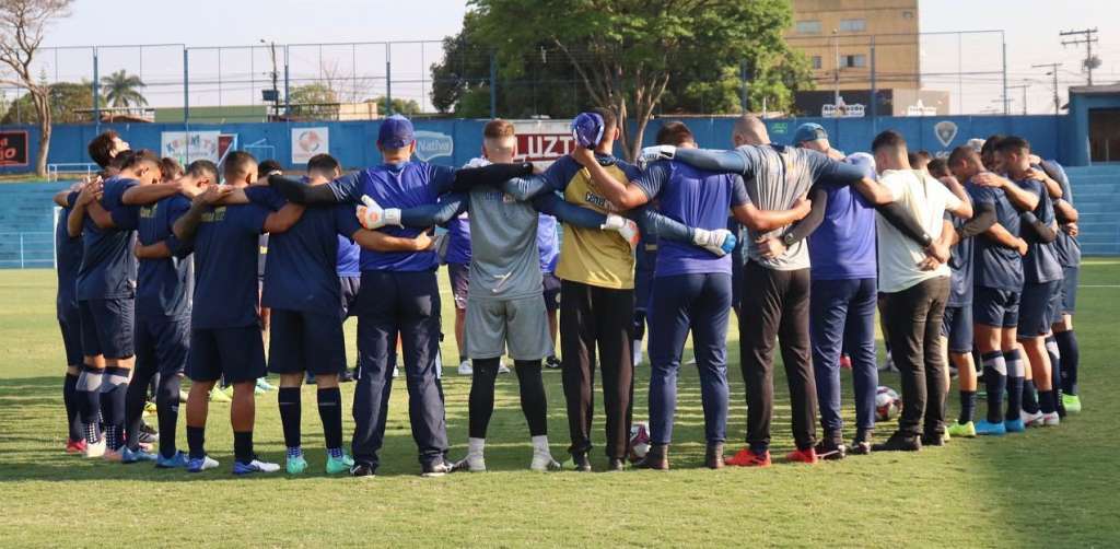 Série D: Após perder vaga em 2020, técnico mira acesso na Aparecidense-GO: ‘Mais experiente’