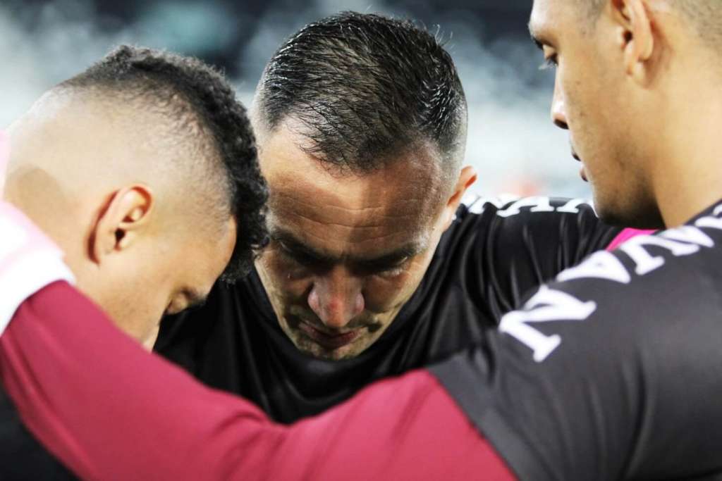 Série B: Jogadores do Brusque divulgam nota em que pedem para STJD devolver os três pontos retirados por racismo