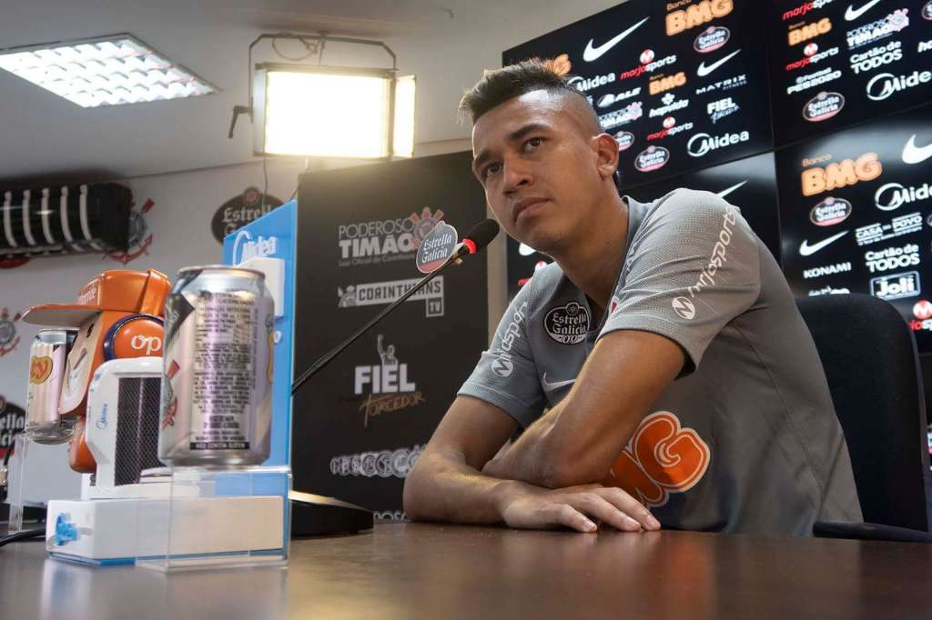 ‘É impressionante como fica o estádio’, descreve Cantillo sobre volta da torcida