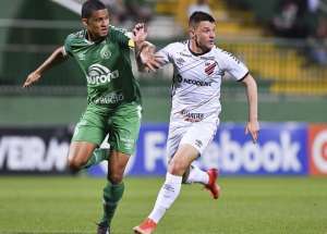 Chapecoense 1 x 1 Athletico-PR - O jejum na Arena Condá continua...