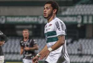 Série B: Coritiba encaminha de renovação com destaque que foi alvo do Flamengo