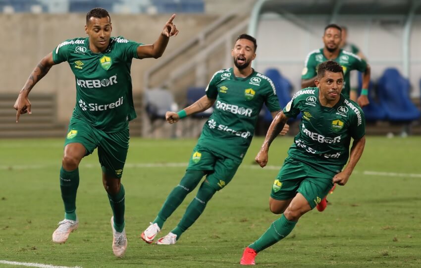 cuiaba sport comemoracao gol brasileirao1