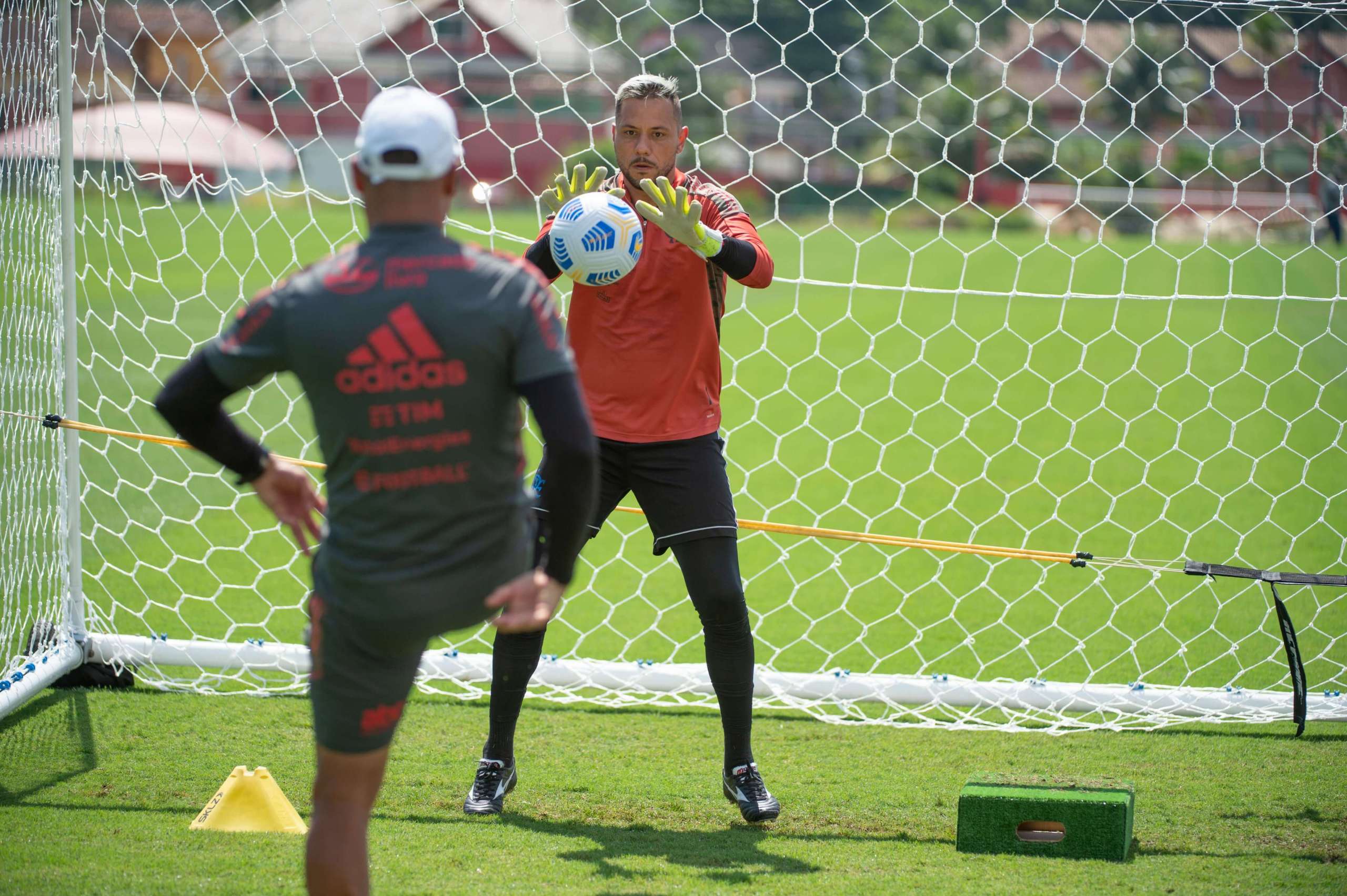 diego alves flamengo 1 scaled