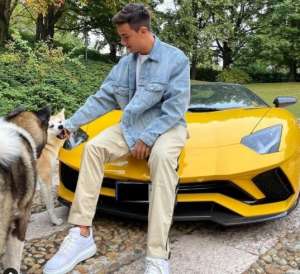 Italiano: Ladrões entram pela janela e roubam a casa de craque da Juventus