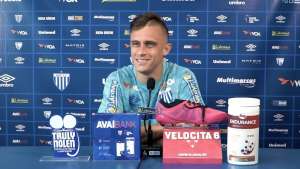 Série B: Atacante valoriza torcida do Avaí e projeta 'bom desempenho' contra Cruzeiro