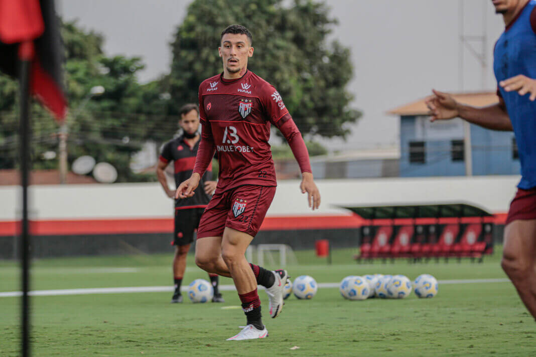 Time do Brasileirão tem interesse em contratar volante do Ituano