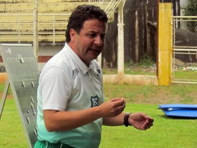 gian rodrigues treinador caldense