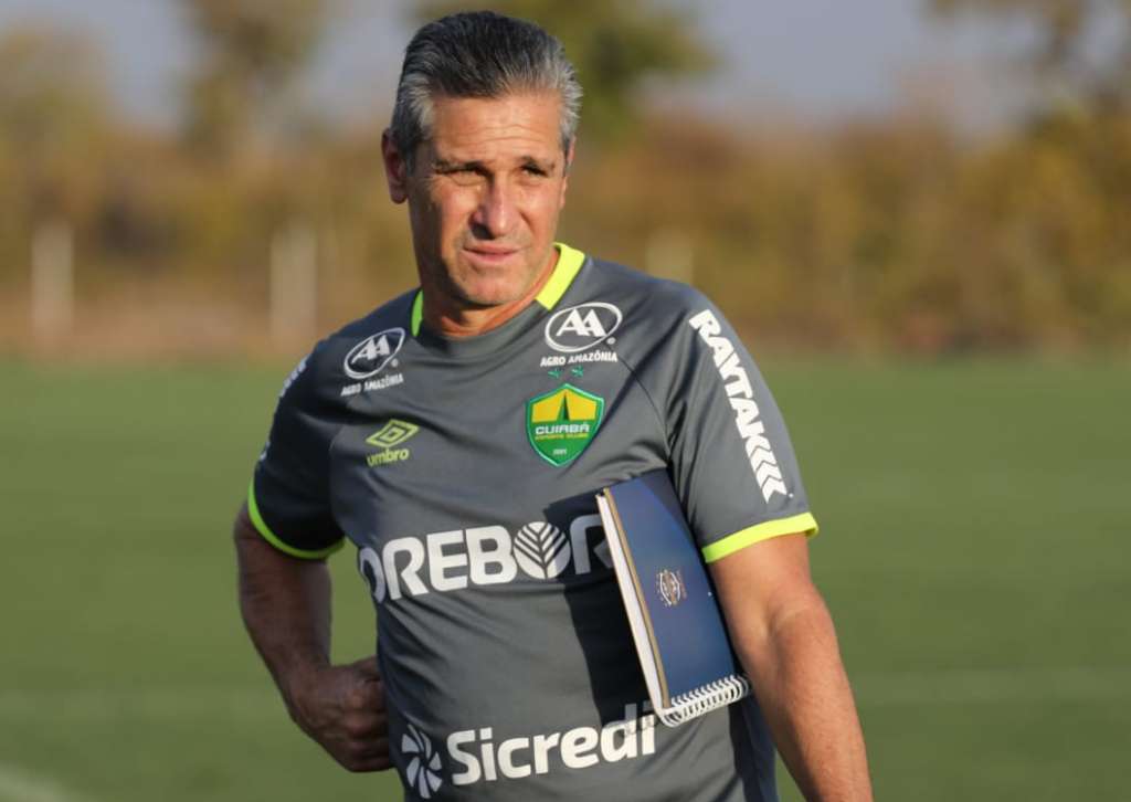 No Cuiabá, técnico Jorginho, já sabe como parar o São Paulo