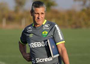 No Cuiabá, técnico Jorginho, já sabe como parar o São Paulo