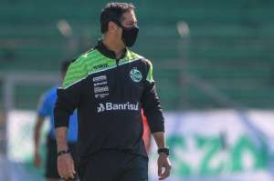América-MG acerta com treinador recém demitido de rival do Brasileirão