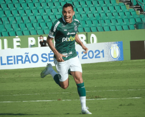 Série B: Marcelo Cabo faz mudanças no Goiás e time volta à vencer após três rodadas